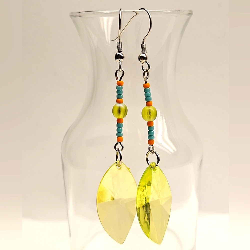FREE with Bundle Purchase Light Green Leaf Earrings